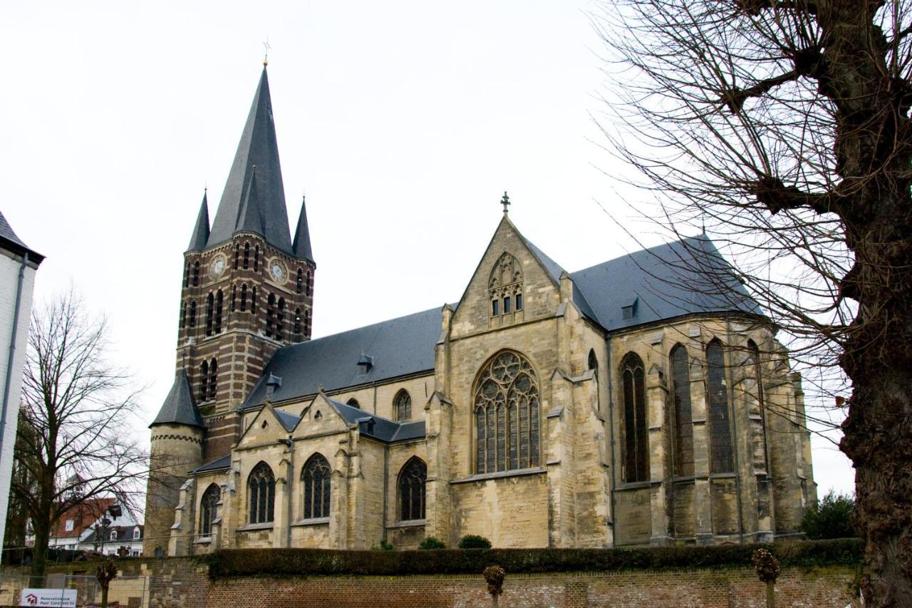 B&B Achterom Thorn Bagian luar foto